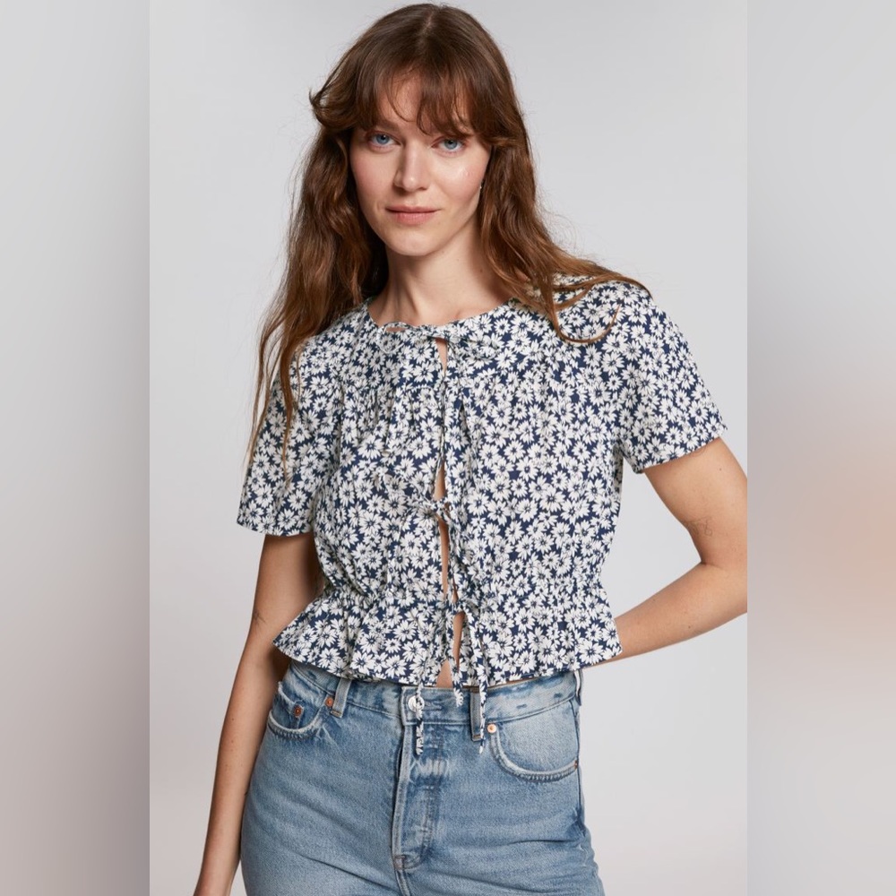 & Other Stories lace up top